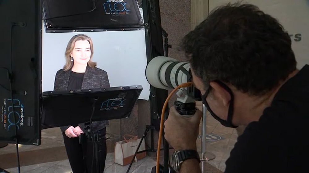 Free headshots for 10K unemployed Americans