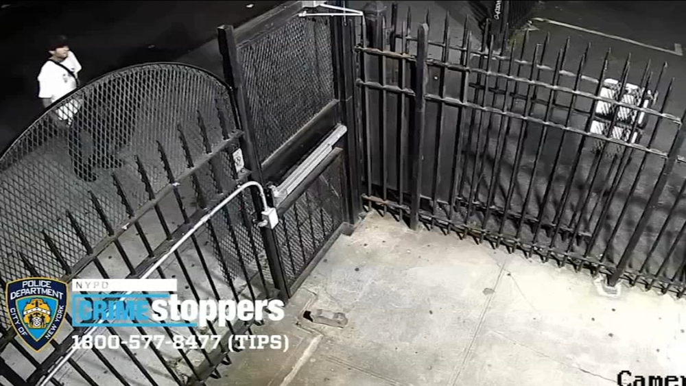 2 men wanted in theft of laptops from Bronx school