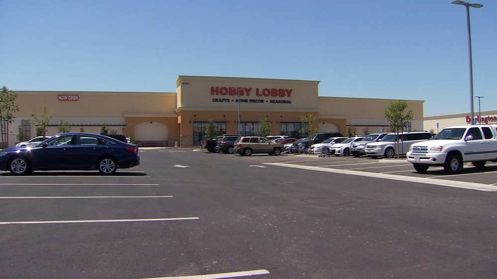 Hobby Lobby opens in El Paseo