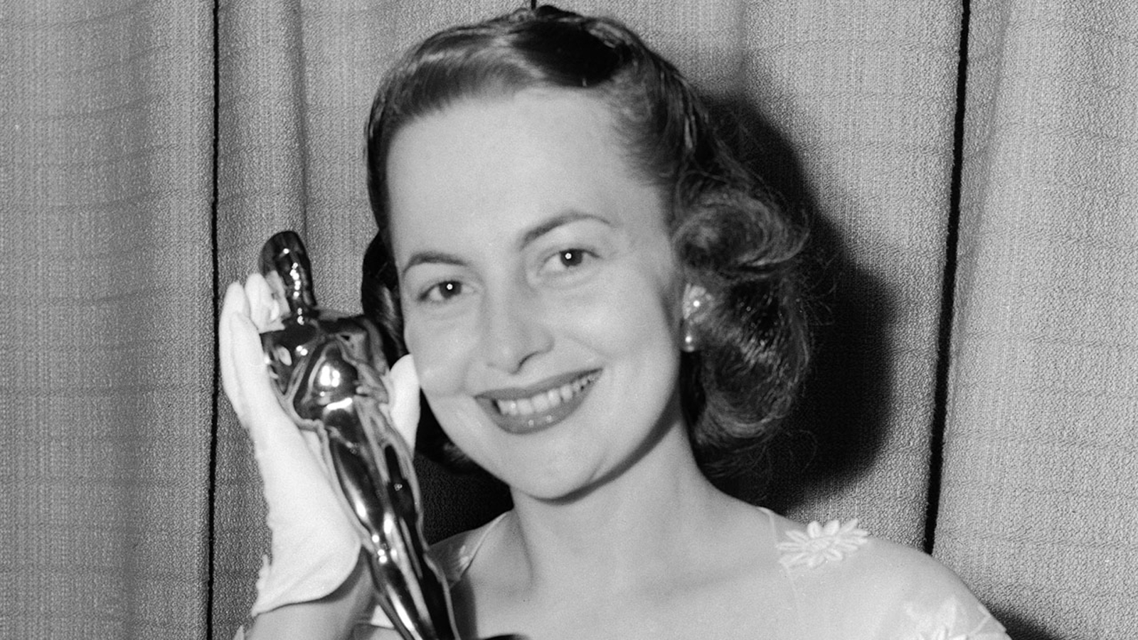 Olivia de Havilland, 'Gone With The Wind' star, dies at 104 ABC7 New York