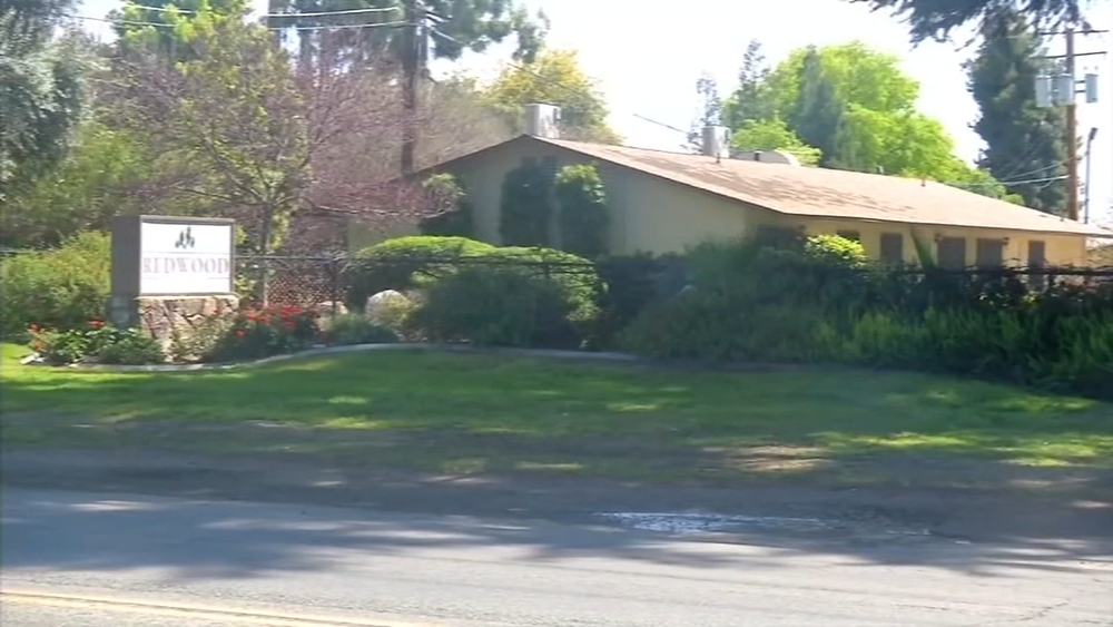 Redwood Springs nursing home facing lawsuit after resident's COVID-19-related death