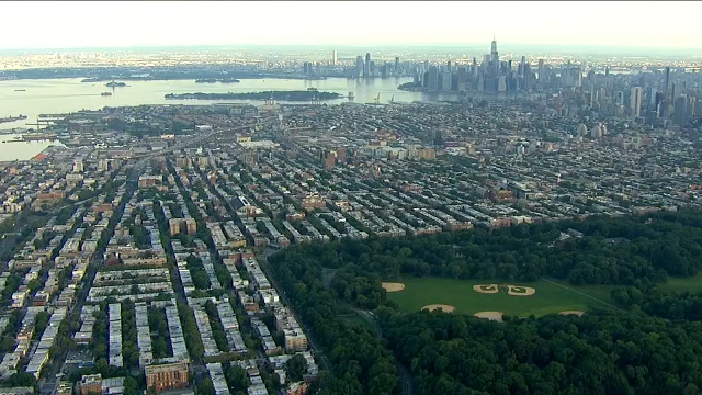 Con Ed asks 96,000 in Brooklyn to conserve power