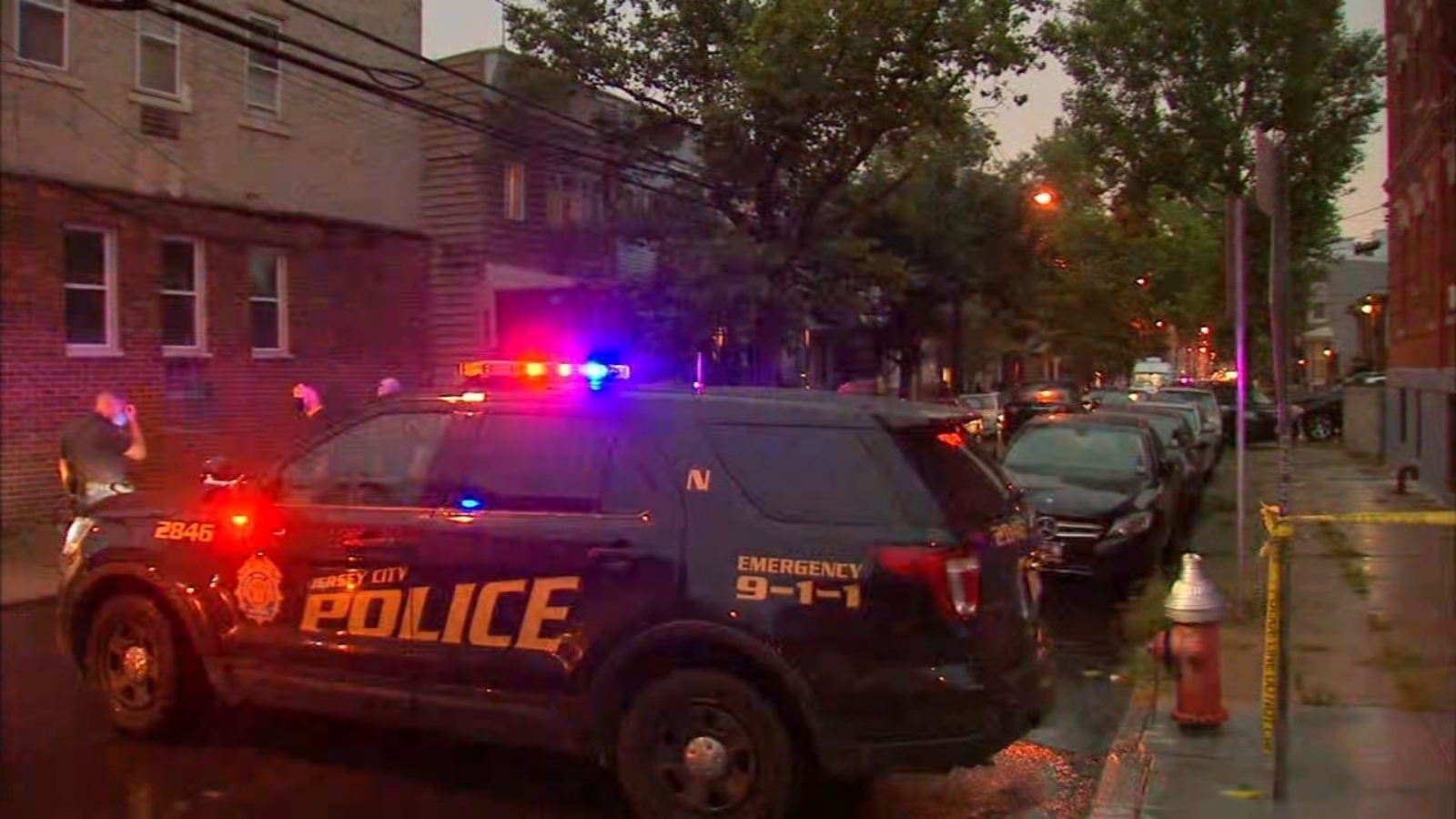 Jersey City police shooting Suspect shot after lunging at officers