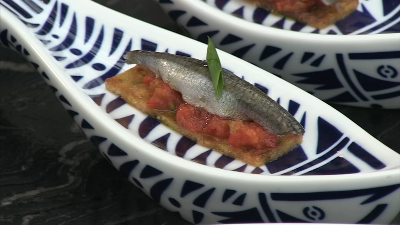 Porto elevates canned seafood in West Town