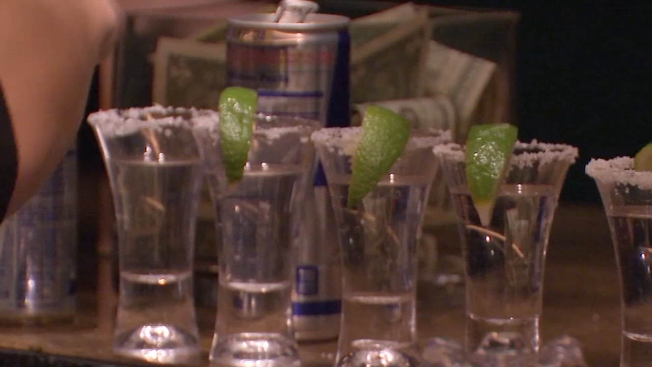 Texas restaurants observing guidelines despite complaints