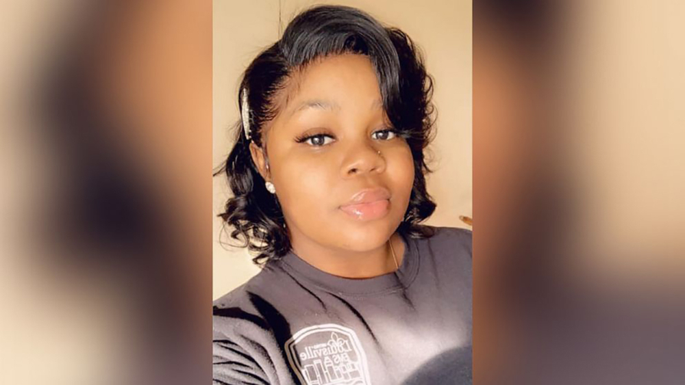 Louisville mayor announces settlement in Breonna Taylor case