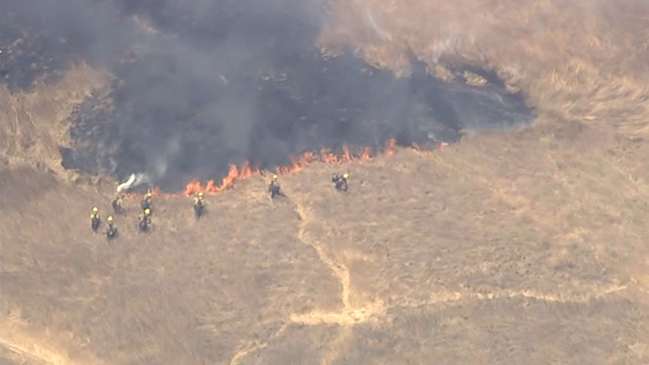 Firefighters battle 93-acre blaze in Malibu Creek State Park