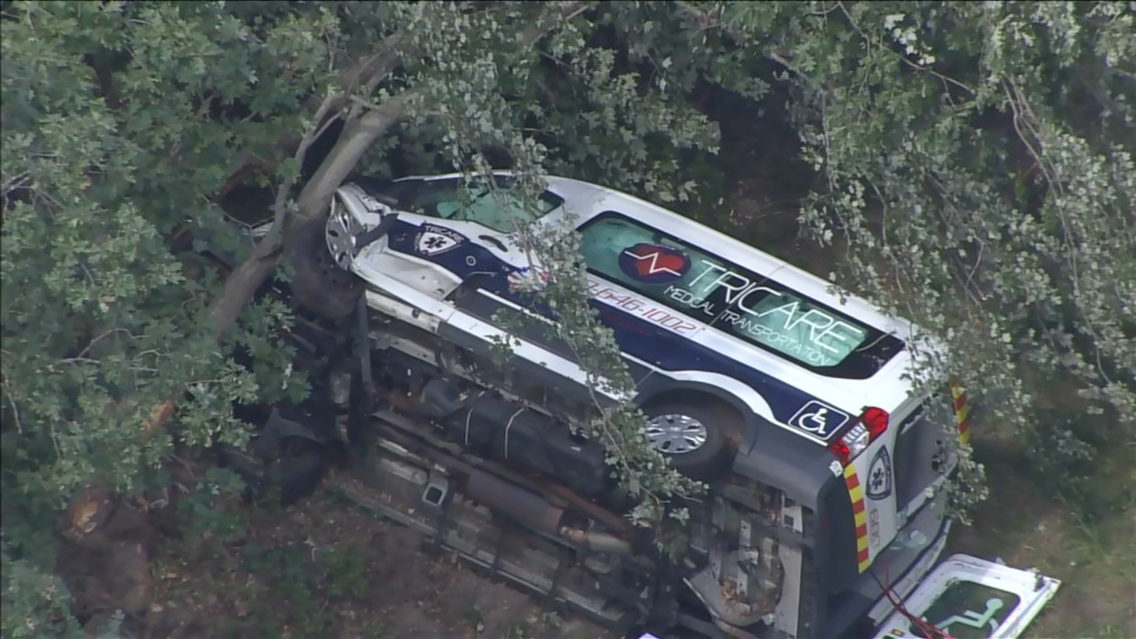 Ambulance crashes off Route 55 in Franklin Township, Gloucester County