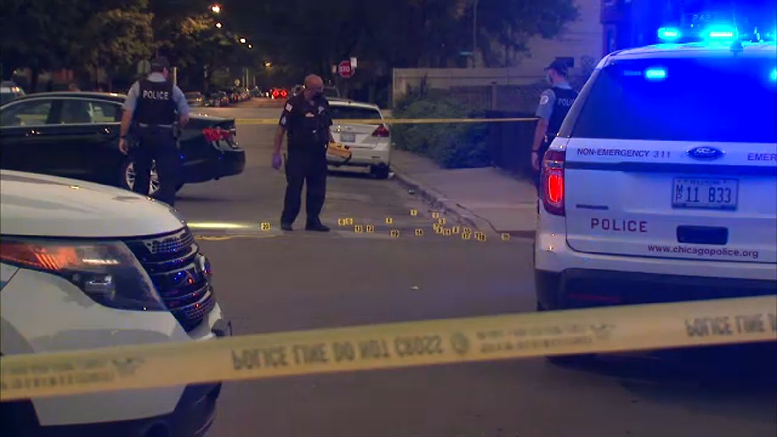 Chicago shooting 2 teens shot in Bronzeville driveby near 42nd Street