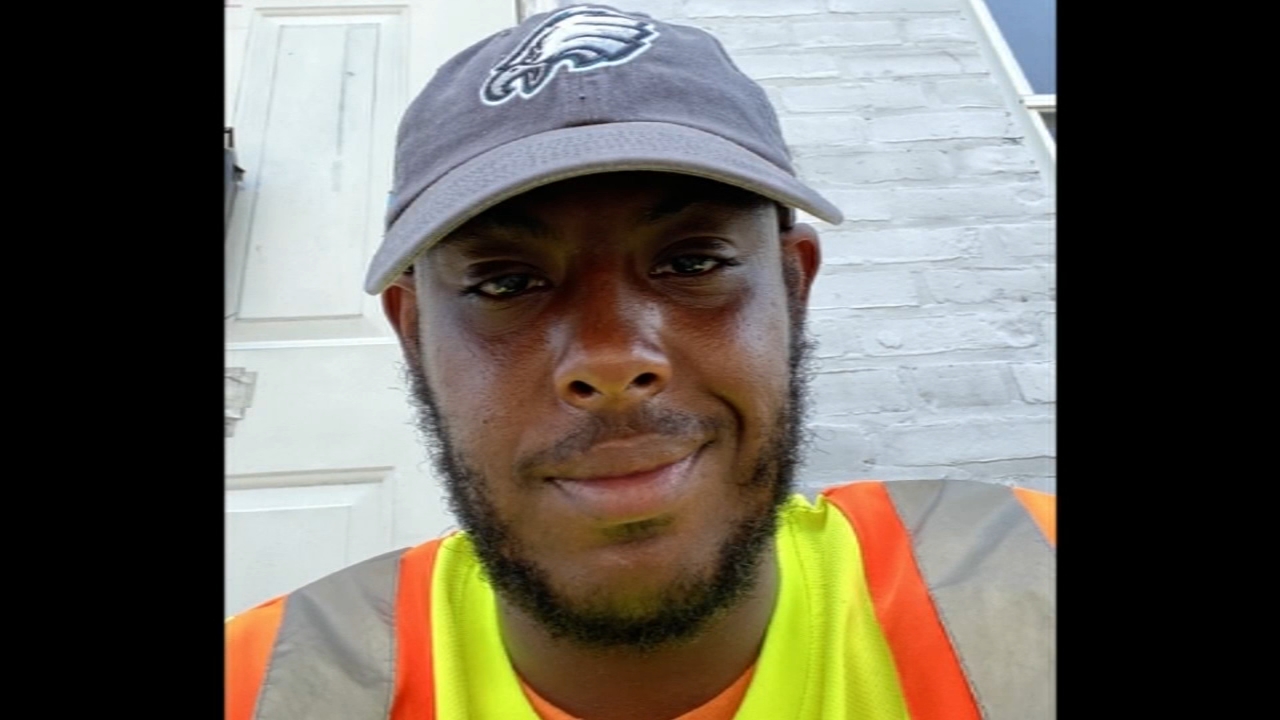 Philly's 'favorite trash man' reaches fundraising goal