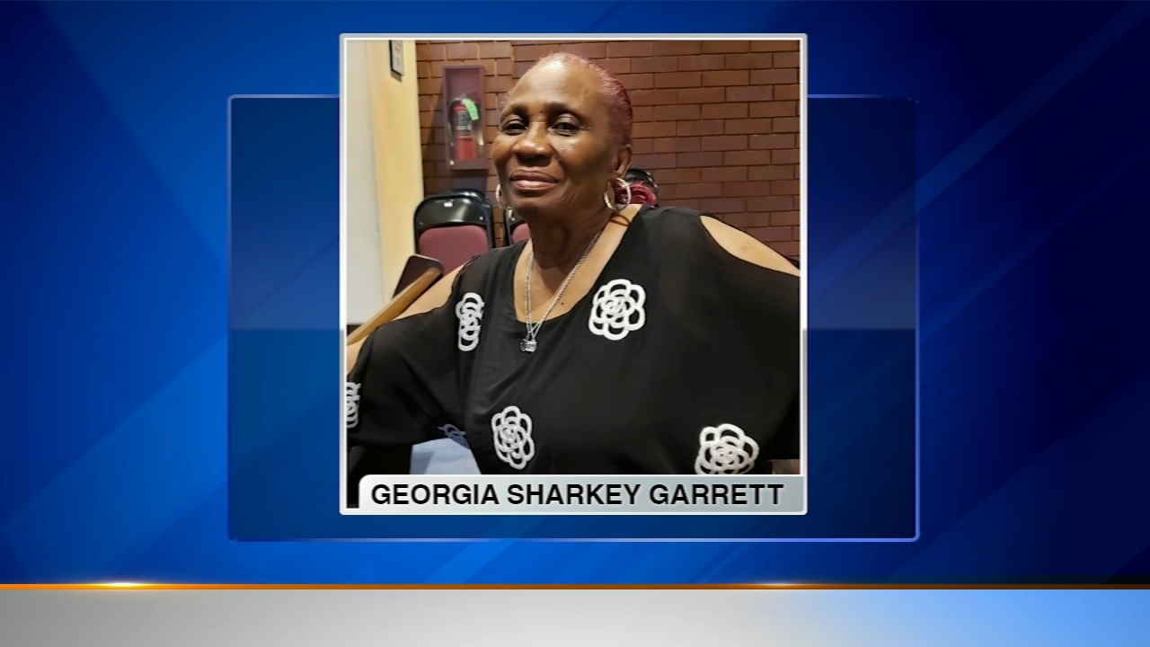 Chicago shooting: Woman, 73, shot while opening door to Calumet Heights home, police say