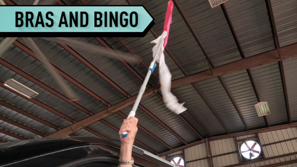Drive-in bingo draws a crowd in New Caney