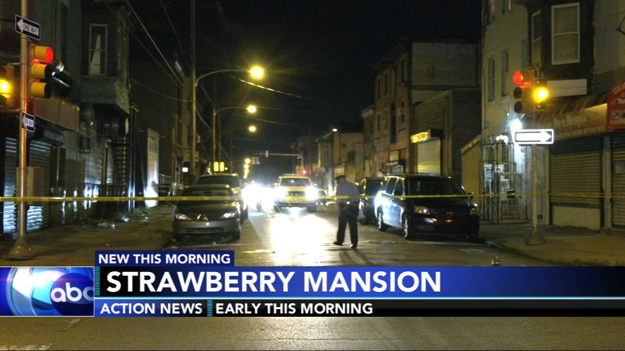 Man killed in drive-by shooting in front of two Philadelphia police officers
