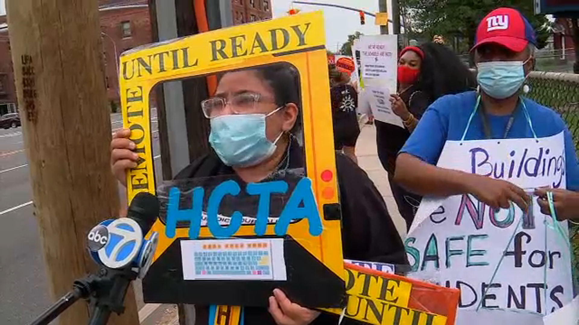 Nassau County teachers rally amid concerns over returng to classrooms