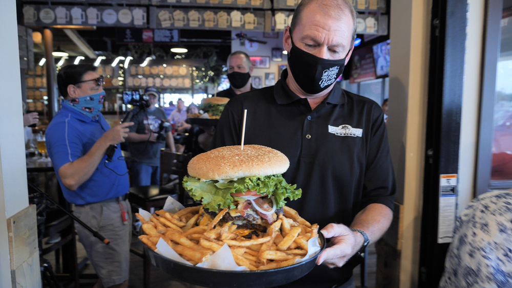 Could you take on this 6 lb. burger challenge in under an hour?