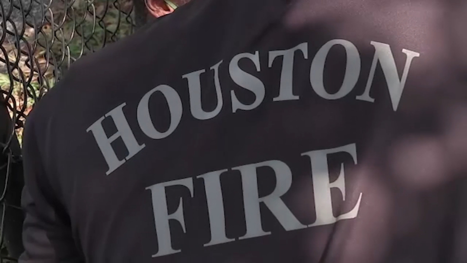 hfd-chief-we-didn-t-cut-quarantined-firefighters-pay-abc13-houston
