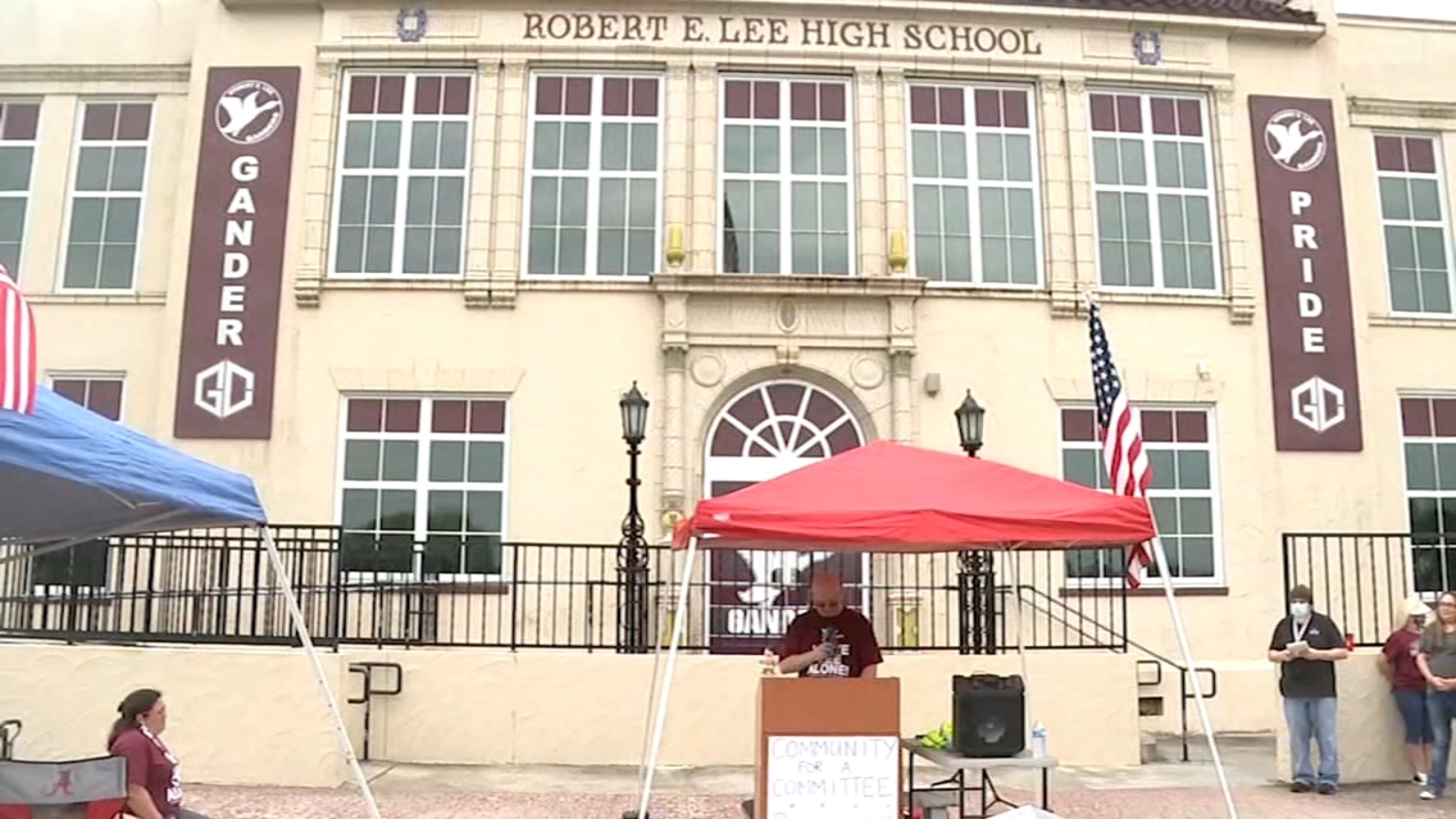 Goose Creek CISD considers Robert E. Lee High School name change