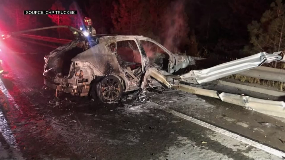 Off-duty Redwood City officer rescues teens from fiery car crash