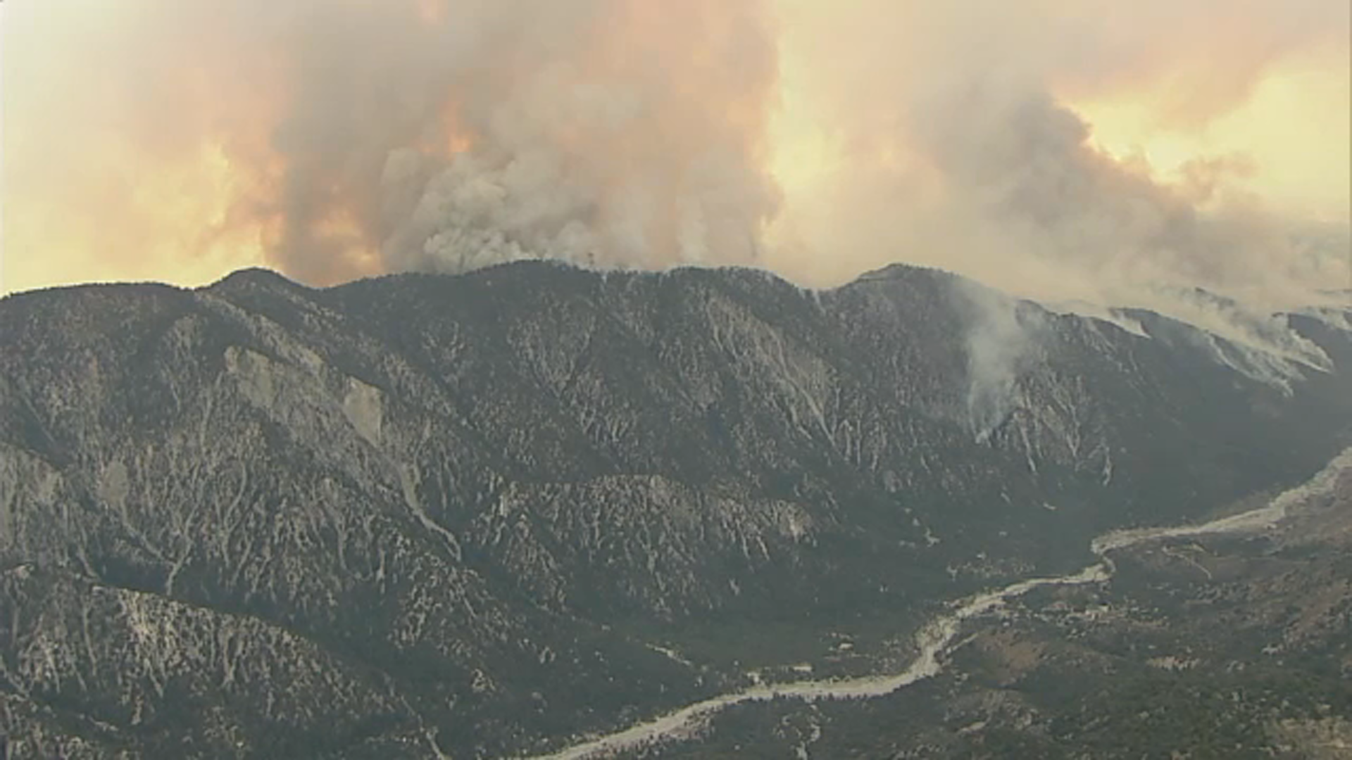 Pyrotechnic device at gender reveal party blamed for El Dorado Fire