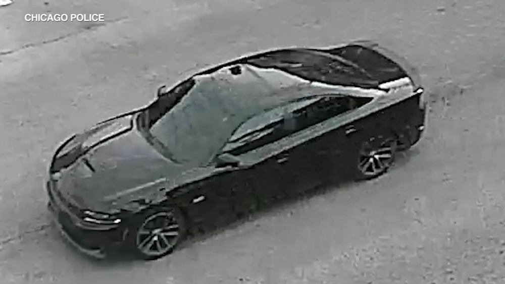 Surveillance images released of car suspected in Canaryville fatal shooting of girl, 8