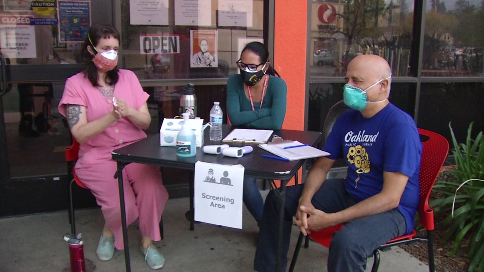 Oakland opens clean air respite centers to provide relief for unhoused