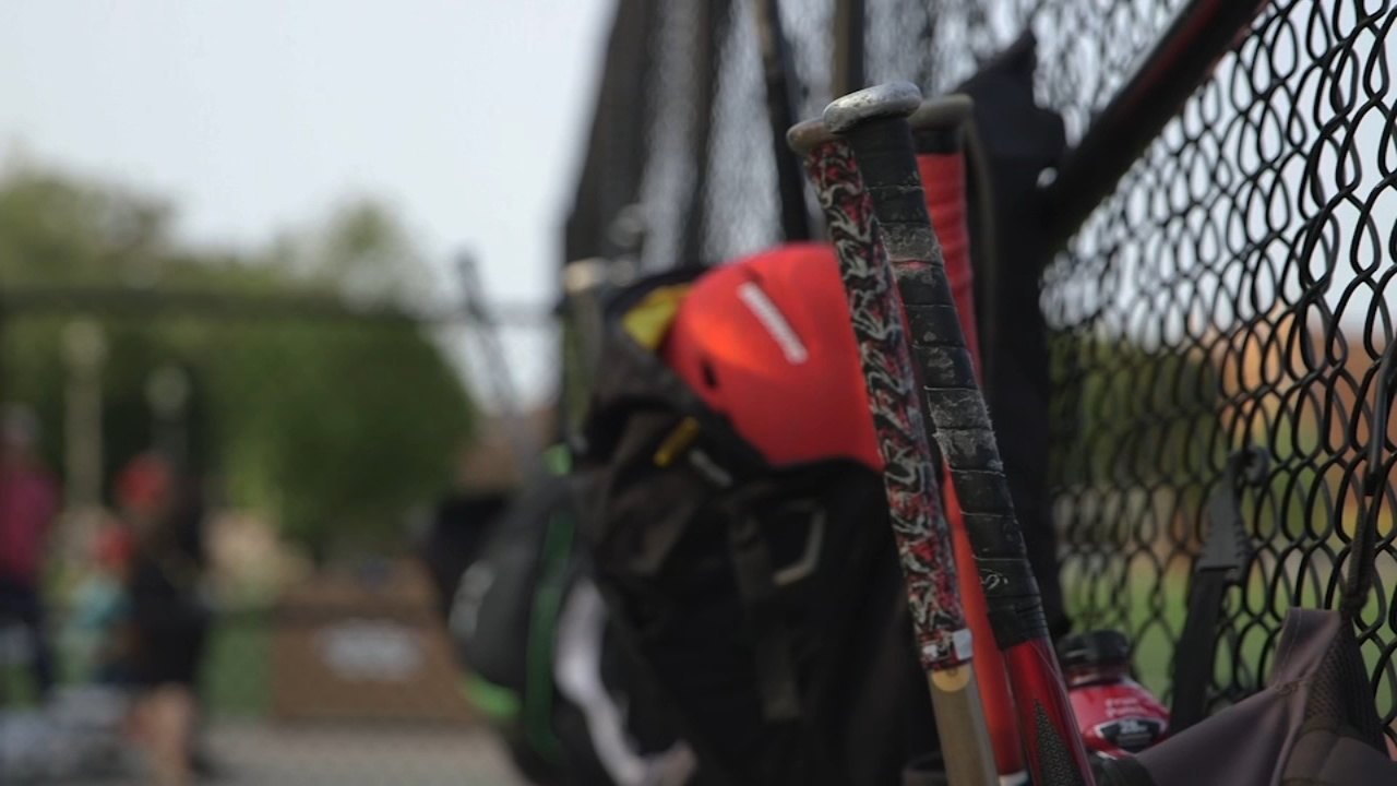 Travel baseball team unites youth across Chicago