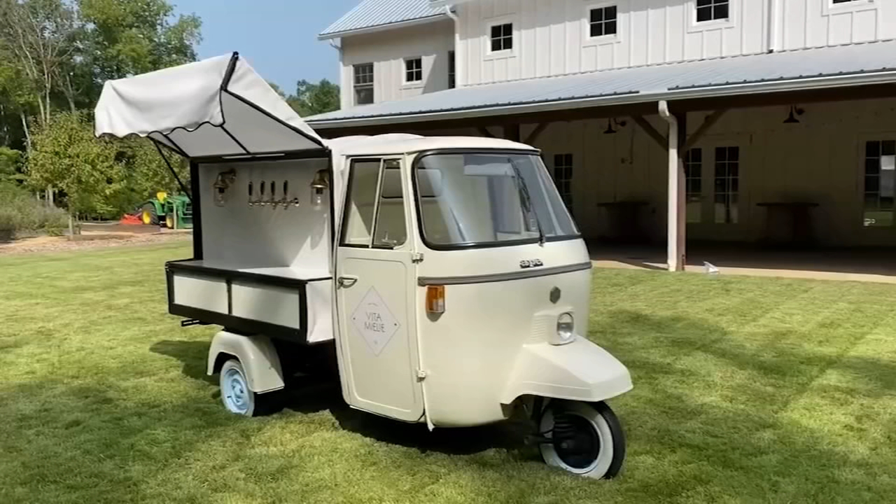 Triangle wedding planners turn vintage Italian vehicle into mobile bar amid COVID-19 pandemic