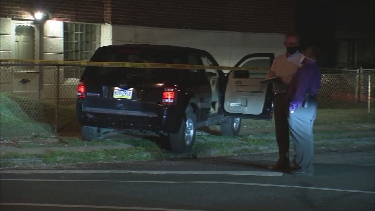 Suspects wanted for attacks on police in Philly, New Jersey and Delaware