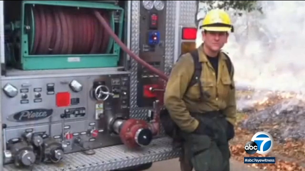 Memorial service held for firefighter who died battling El Dorado Fire