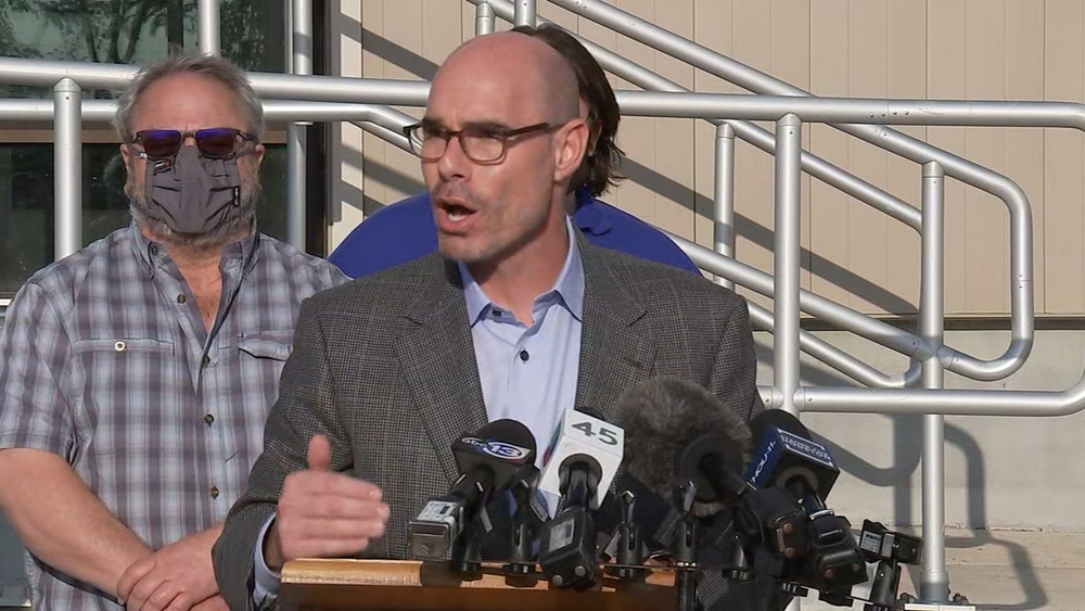 House Speaker Dennis Bonnen emphasizes that Brazosport Water Authority water is safe