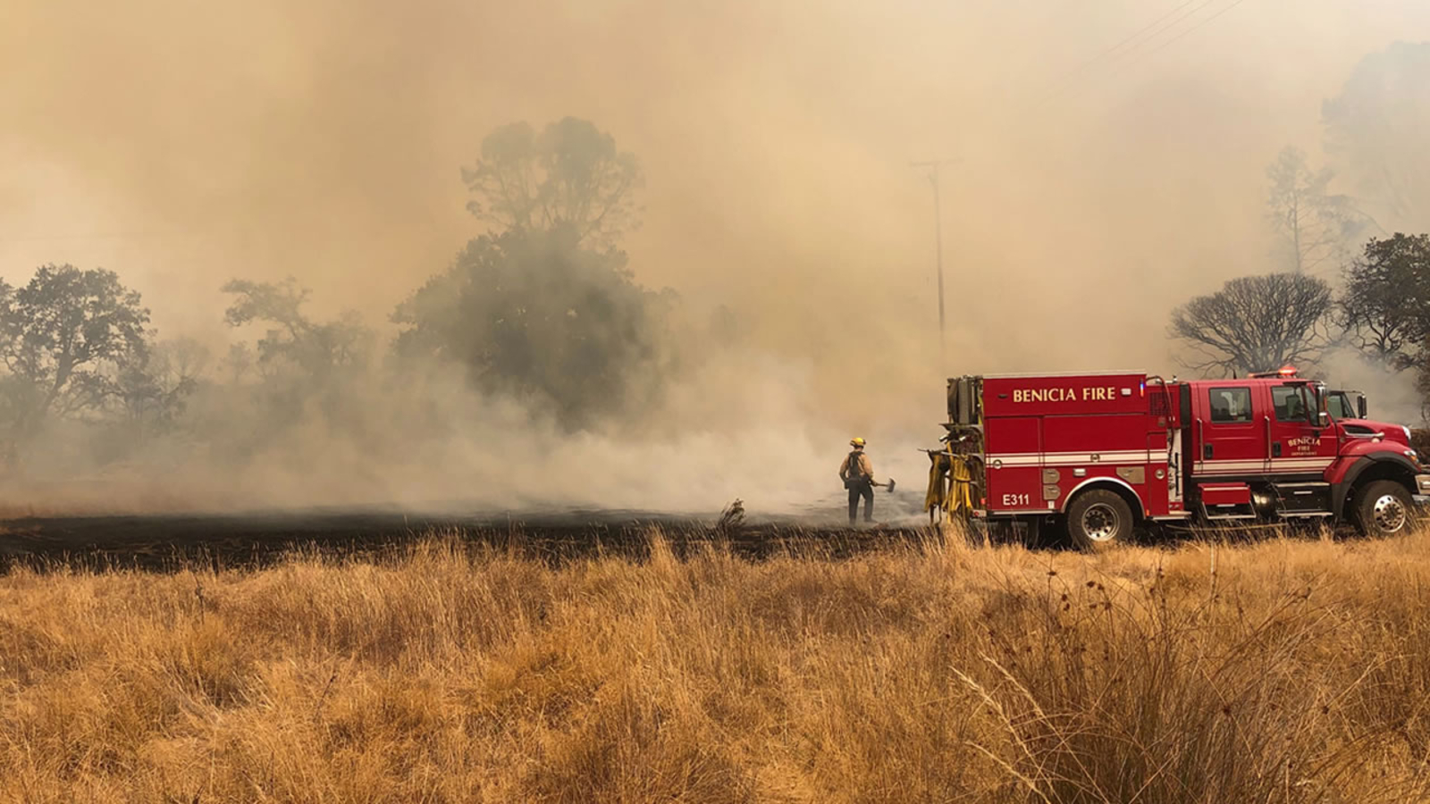 Glass Fire moves dangerously close to Angwin in Napa County; Red Flag