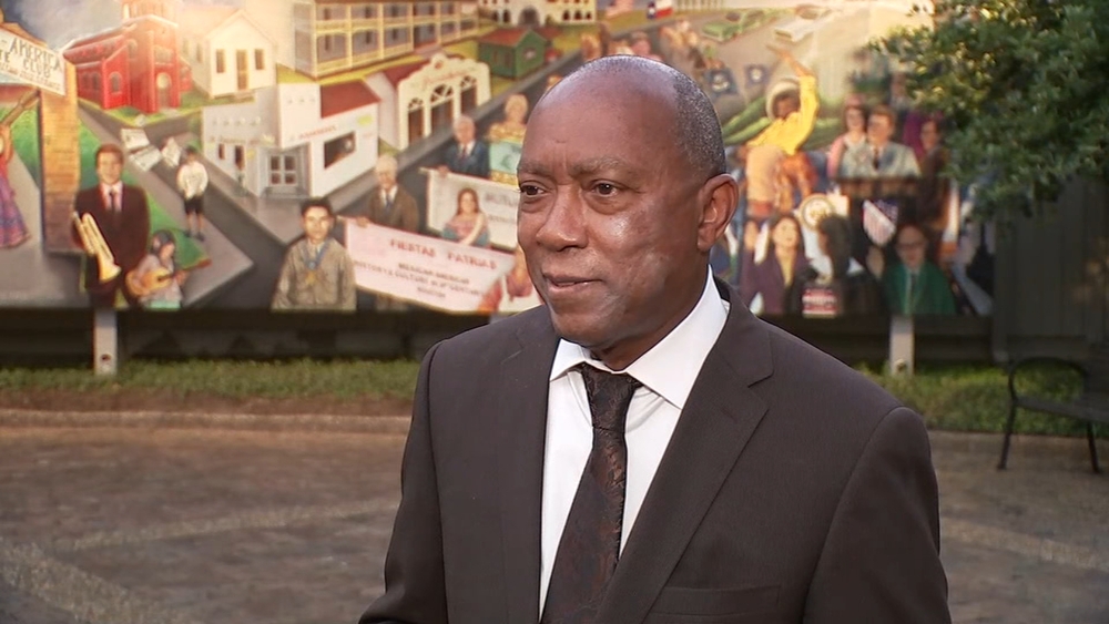 Mayor Turner "disappointed" in Governor's proclamation on voting