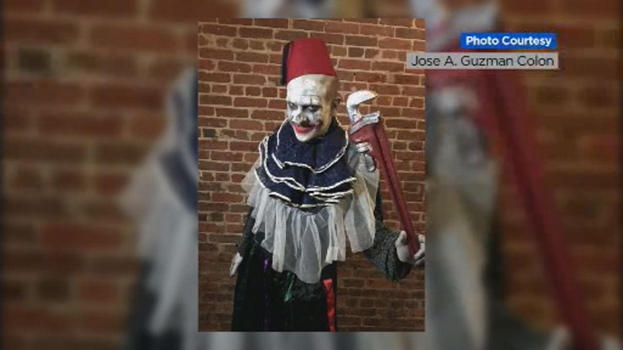 'Screaming telegrams' by scary clowns in SF