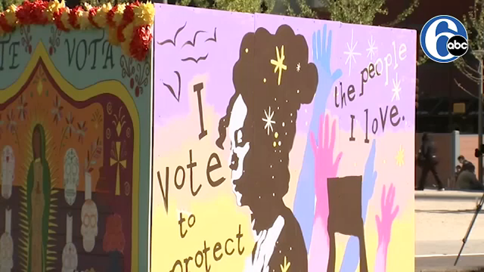 Philadelphia Mural Arts Local artists teamed up at Love Park to