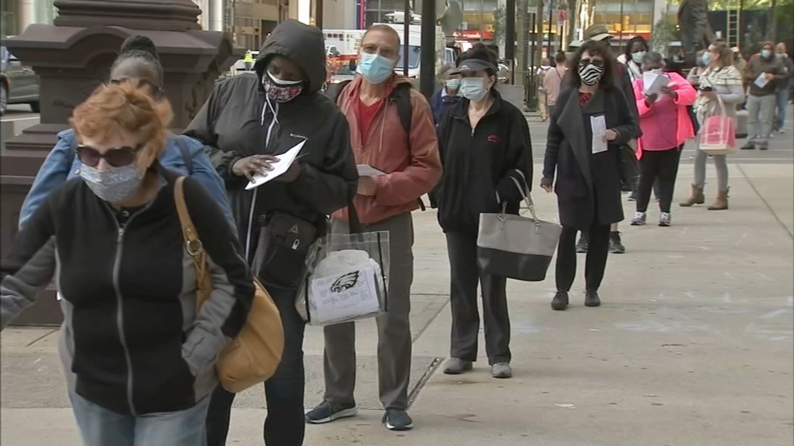 2020 election Philly voters line up to bring ballots at drop boxes