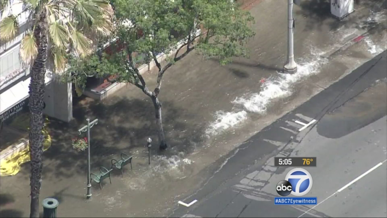 Water main break floods businesses in Sherman Oaks ABC7 Los Angeles