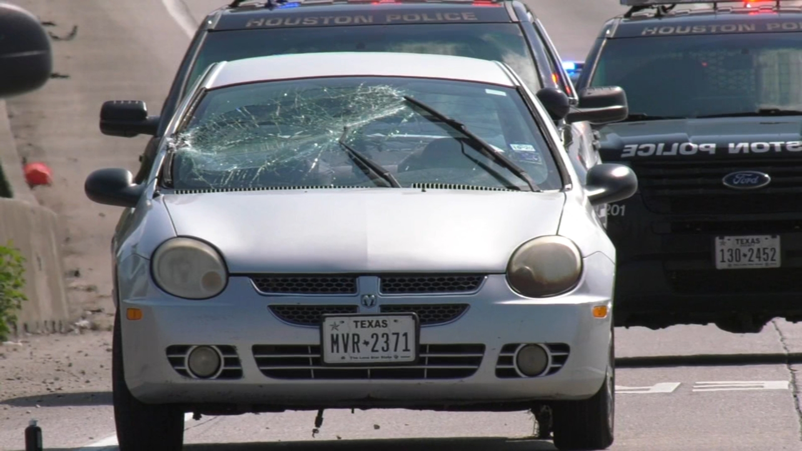 1 of 2 victims was shot in head during freeway shooting ABC13 Houston