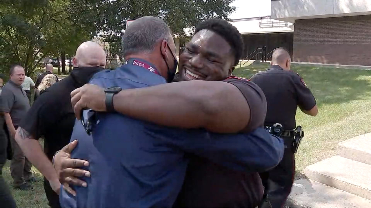Harris Co. Pct. 4 deputy shot during ambush returns to work