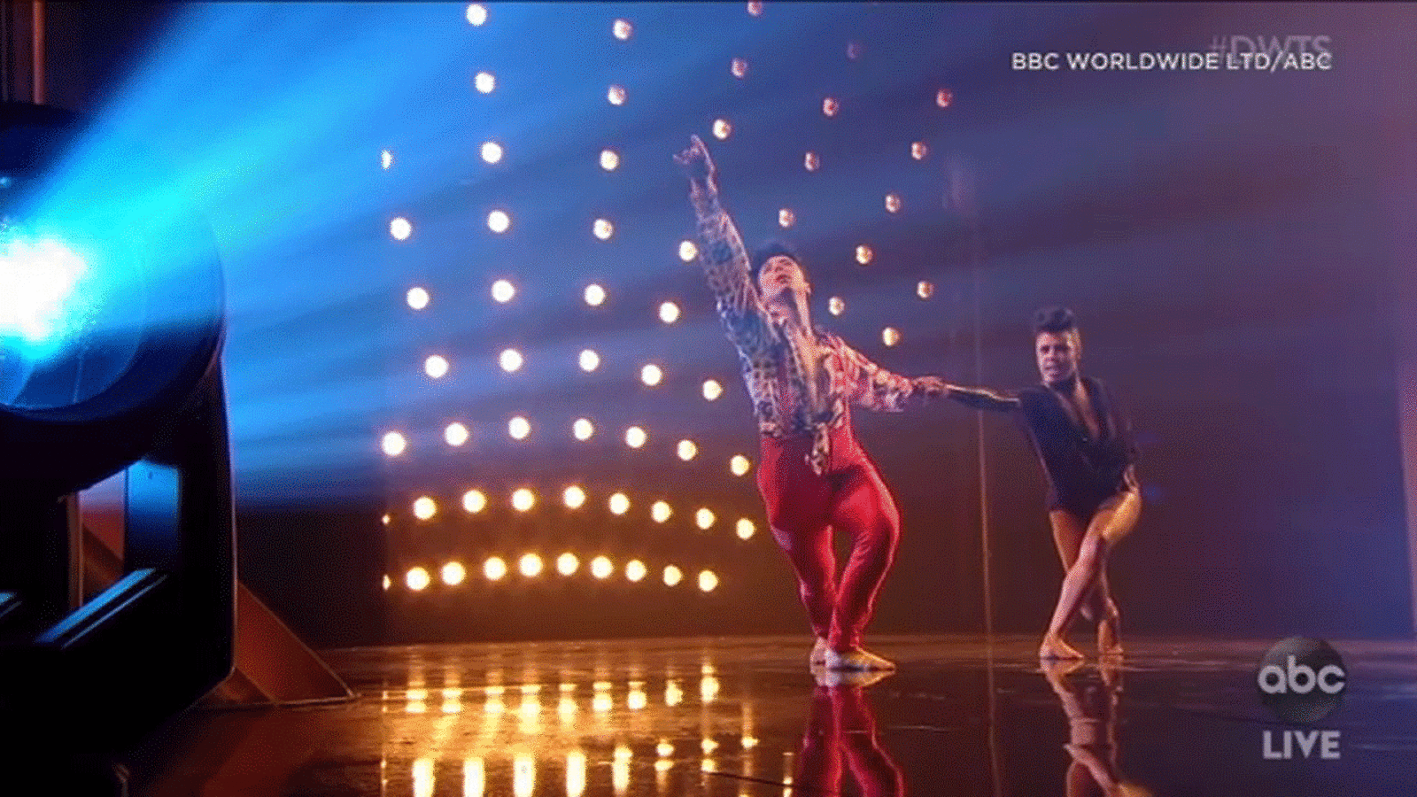 'Dancing with the Stars' heads back to the 80s as another couple says