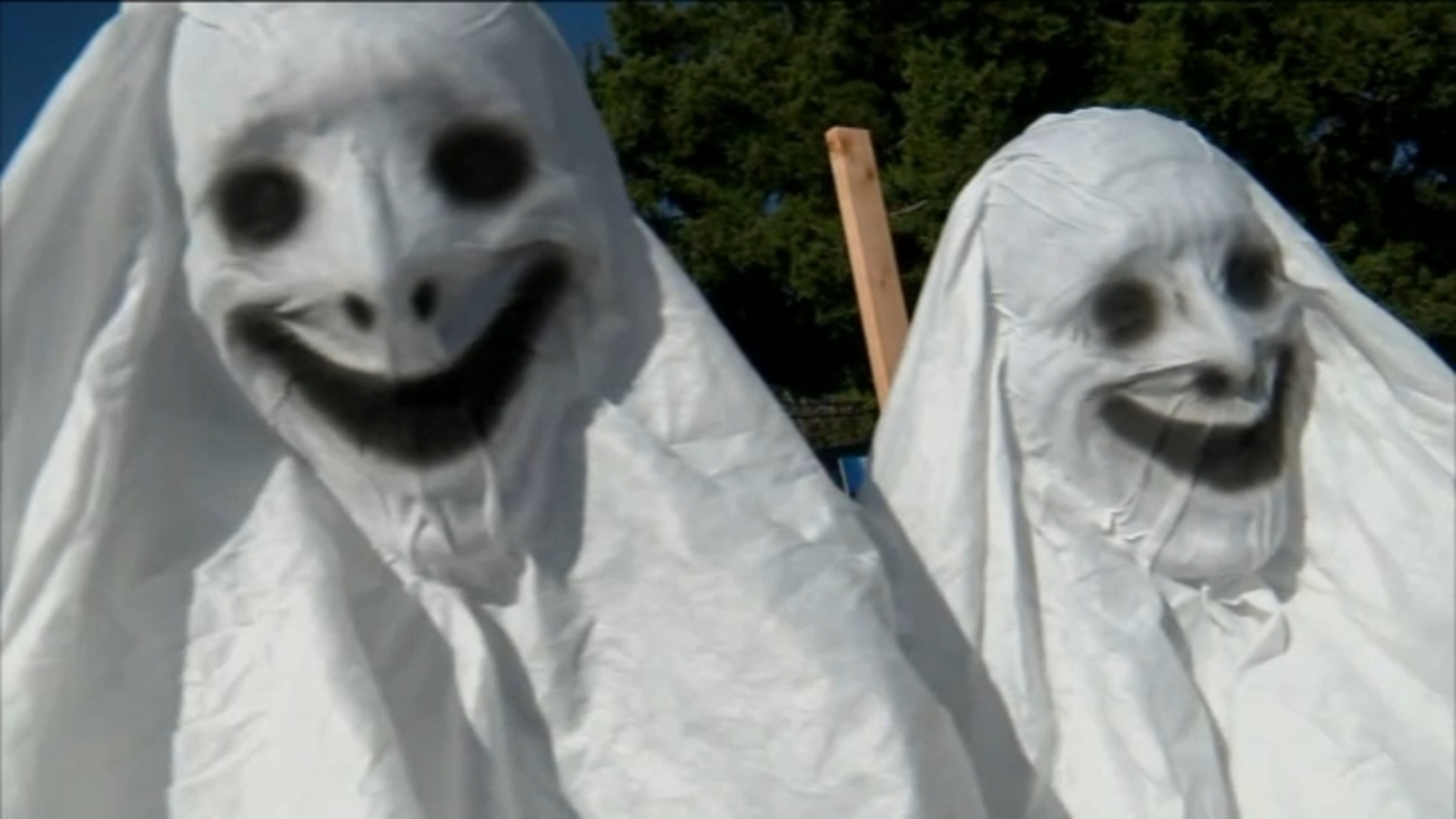 Halloween On Long Island Trick Or Treating Is On In Nassau County Officials Encourage Recalibration Of Holiday Abc7 New York