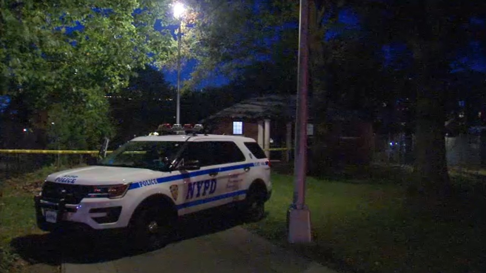 Man shot twice in head inside Rufus King Park in Queens; in critical ...
