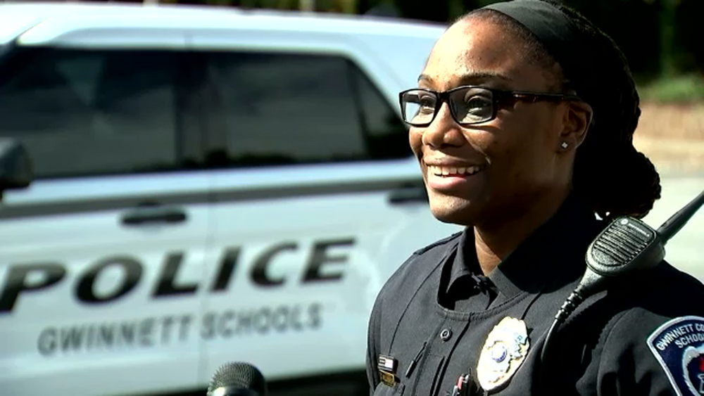School resource officer performs life-saving CPR on infant