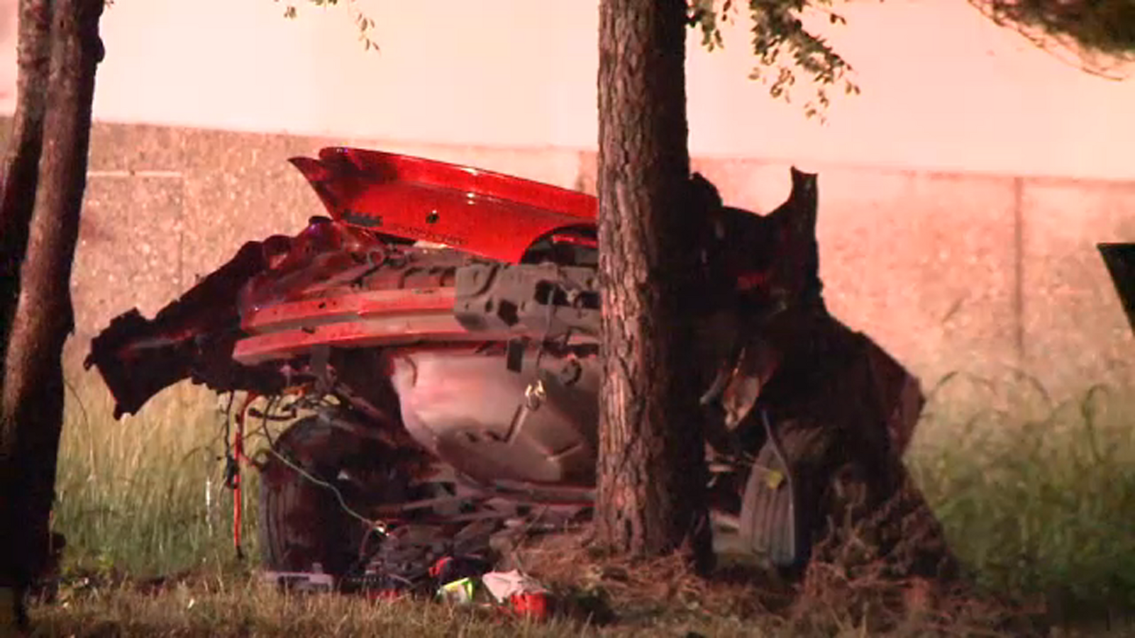 1 killed, 1 injured in Gulf Freeway crash that leaves car annihilated
