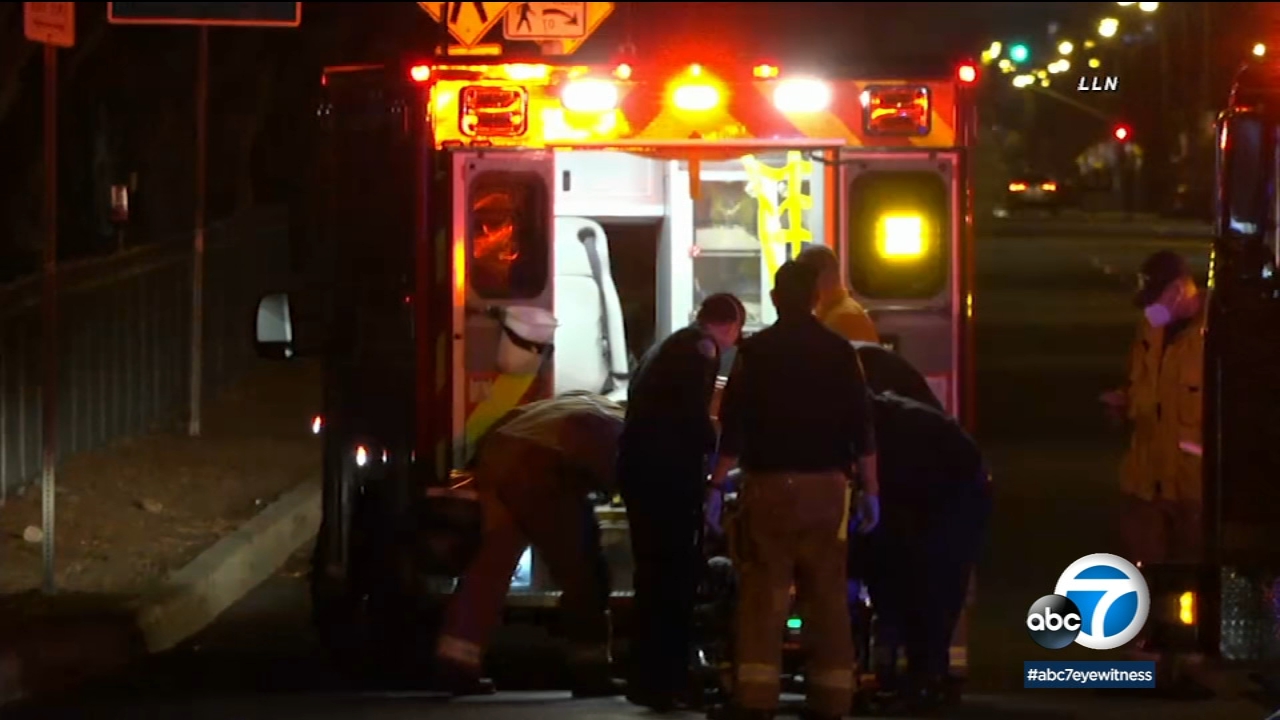 Sheriff's deputy hospitalized after assault in South LA