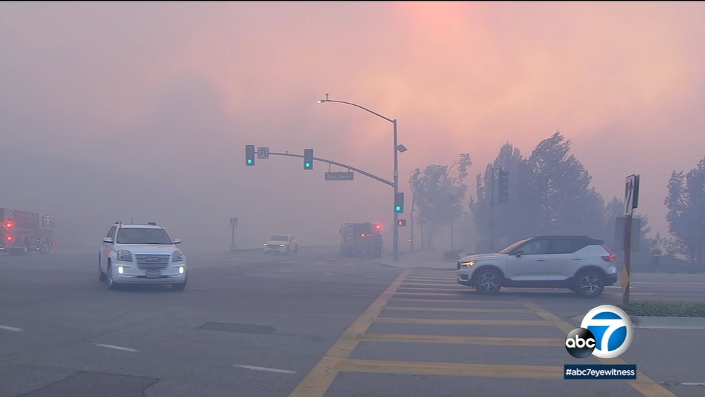 OC brush fire explodes to 2K acres, prompts mandatory evacs