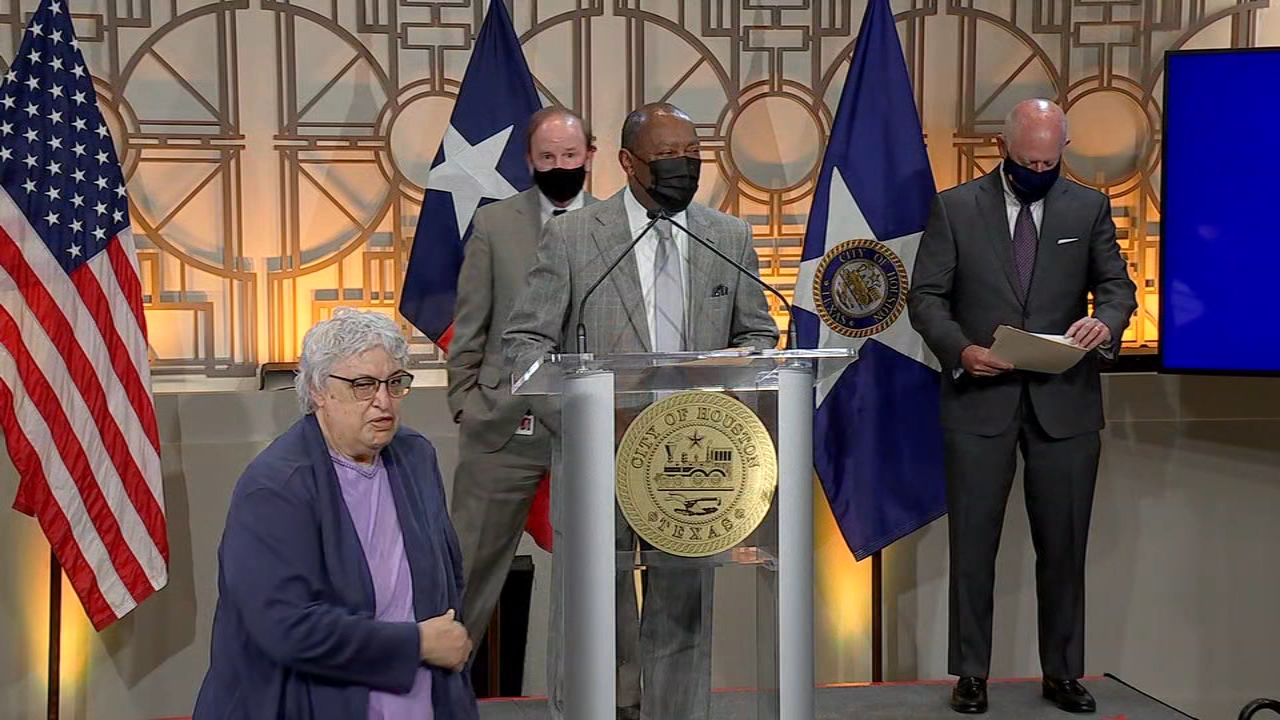 Mayor Turner worried over Houston's upward virus trend