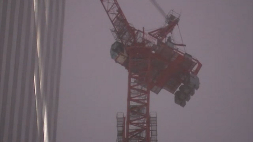 Spinning crane sends chunks of debris falling onto NYC streets