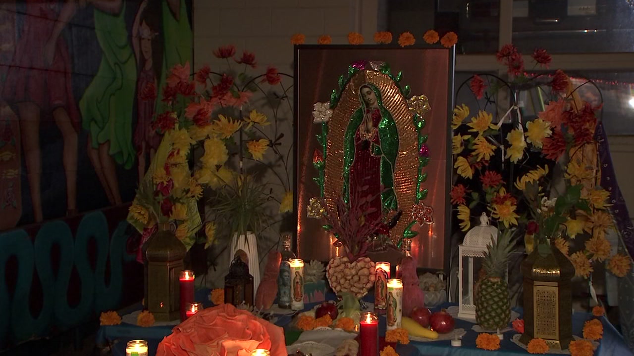 Bay Area communities prepare altars ahead of Day of the Dead