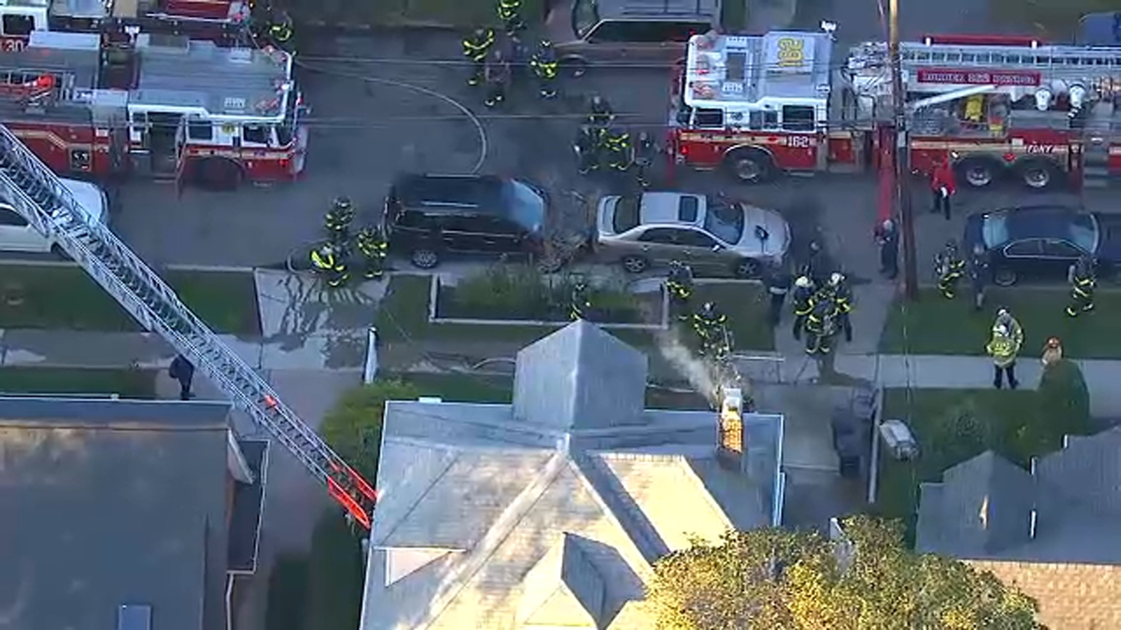 2 people suffer burns in Queens Village house fire - ABC7 New York