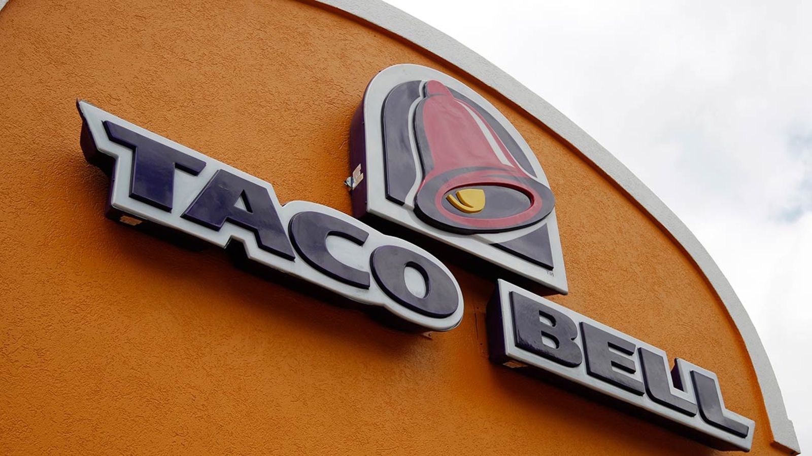 taco-bell-logo-history
